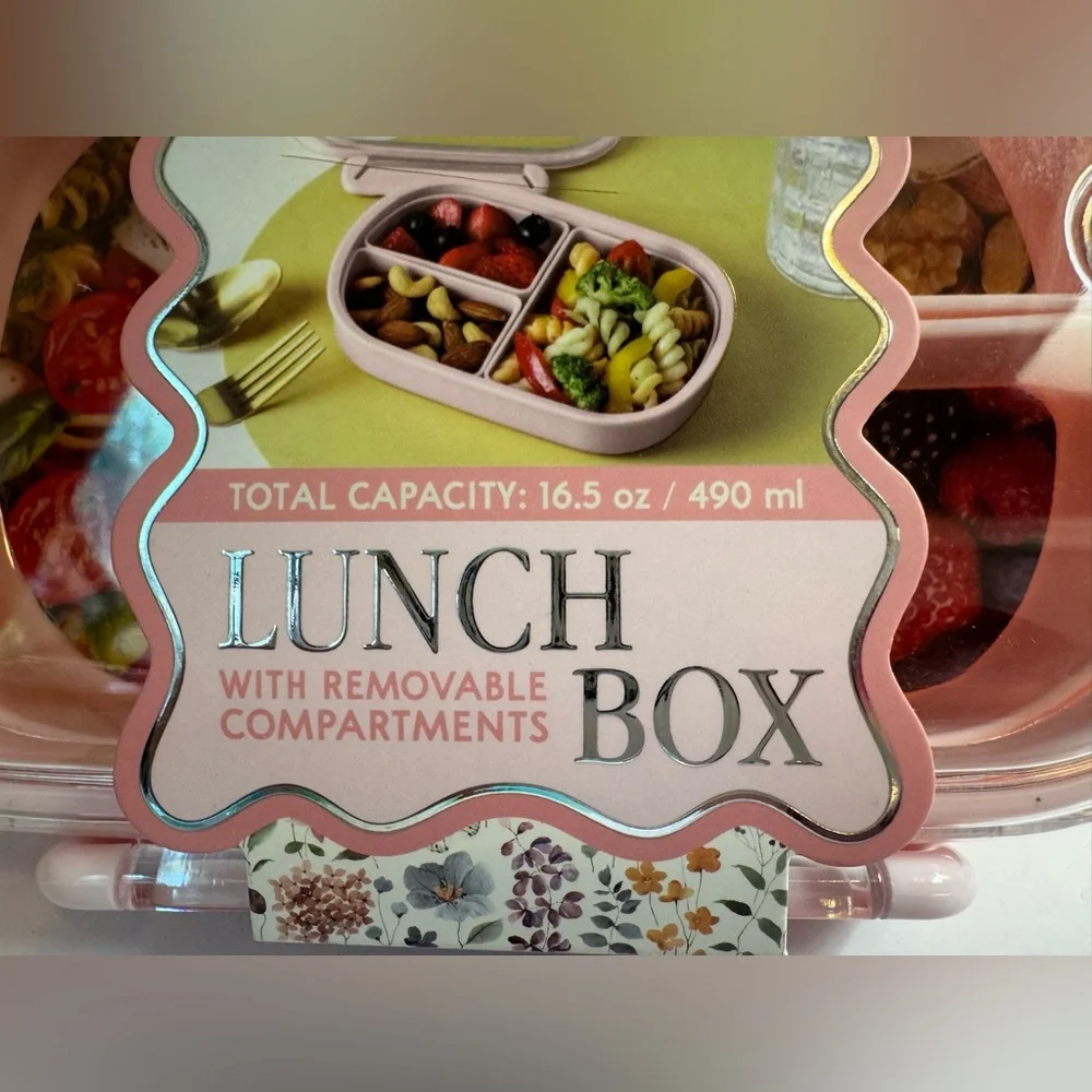 Gourmet Kitchen Lunch Box with Removable Compartments and Airtight Lid